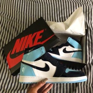 Air Jordan 1 “Blue Chill”